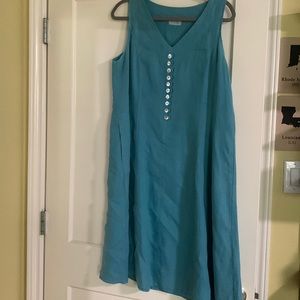 Linen dress in aqua with mother-of-pearl buttons